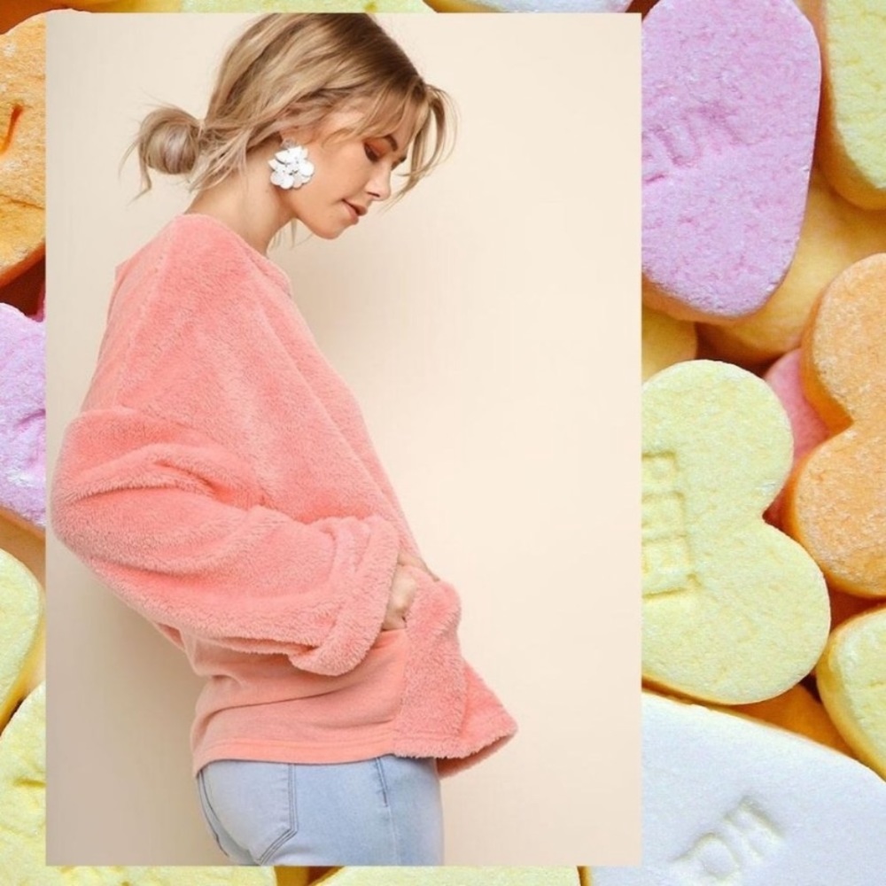 💗Pink Fuzzy Oversized Teddy Sweater💗